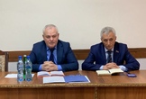 Джалалутдин Алирзаев провел аппаратное совещание